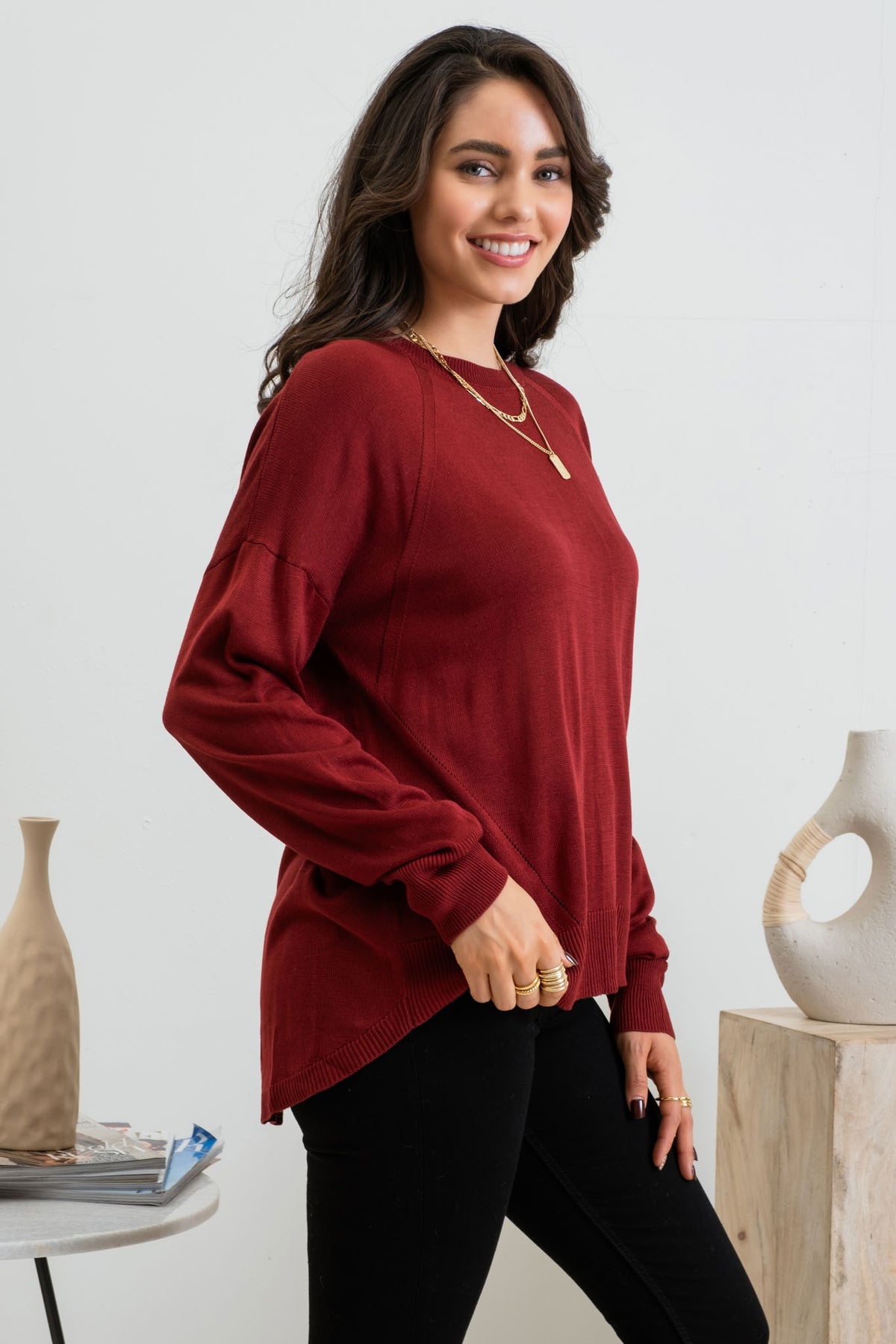 BURGUNDY SOLID BACK BUTTONED PULLOVER SWEATER