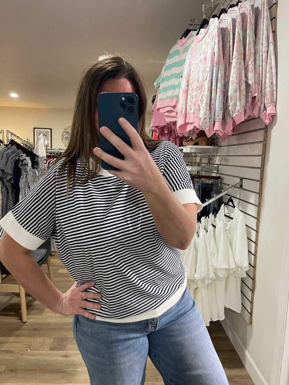 NAVY STRIPED KNIT TOP