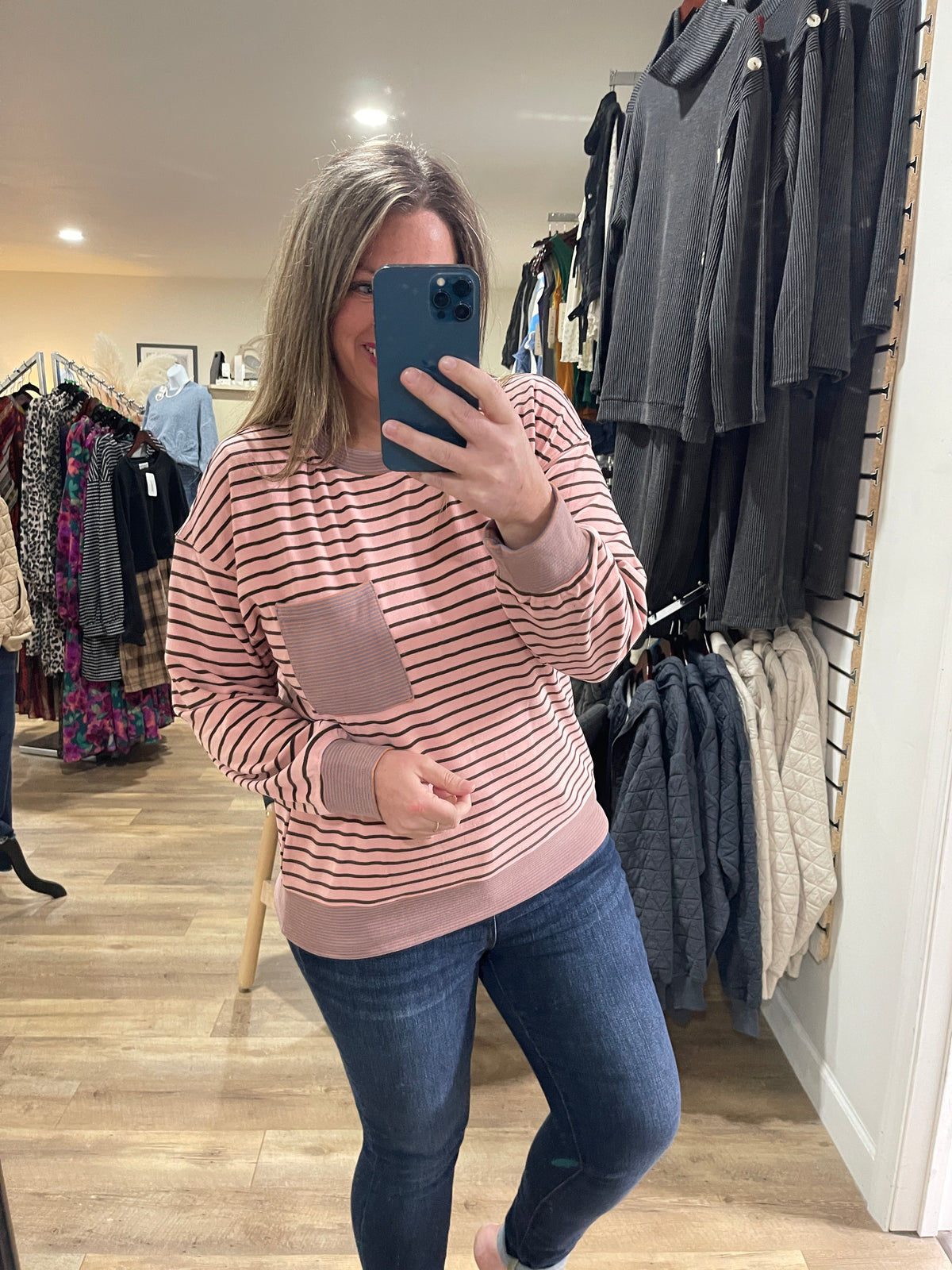 MAUVE/BROWN STRIPED BUTTER POCKET KNIT TOP