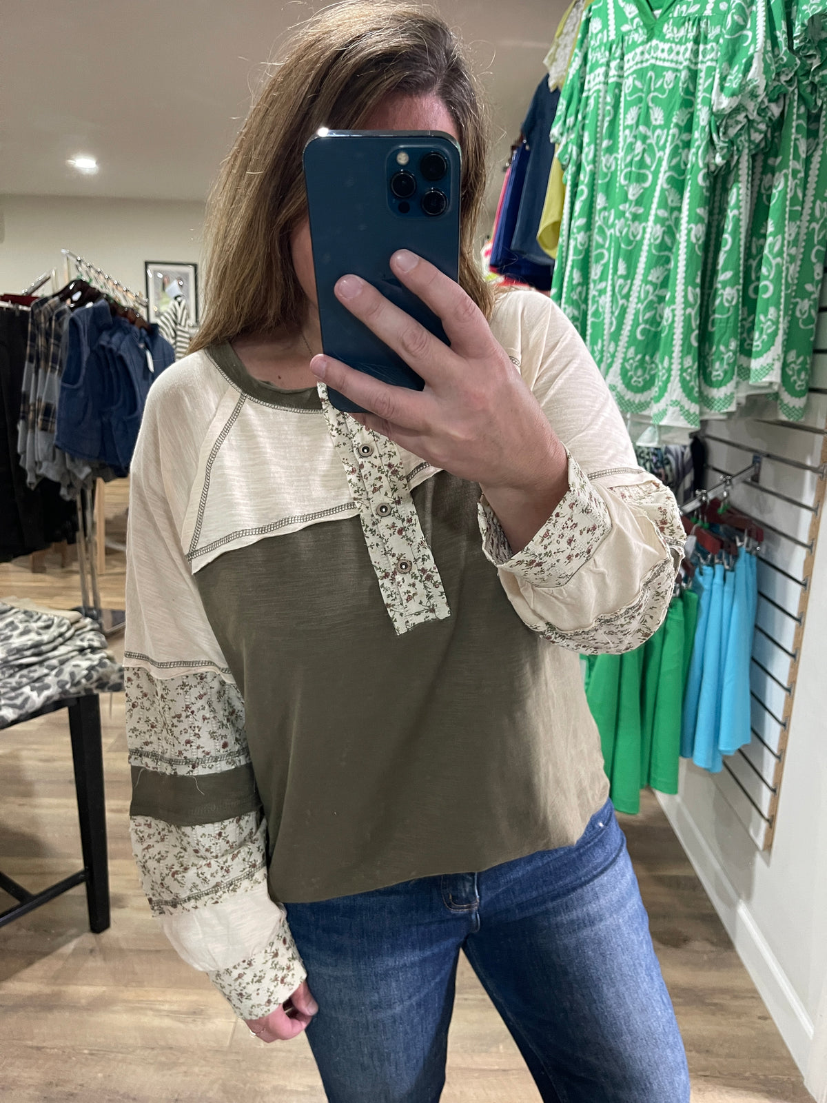 OLIVE COLOR BLOCK KNIT TOP W/ FLORAL TRIM AND HENLEY NECKLINE