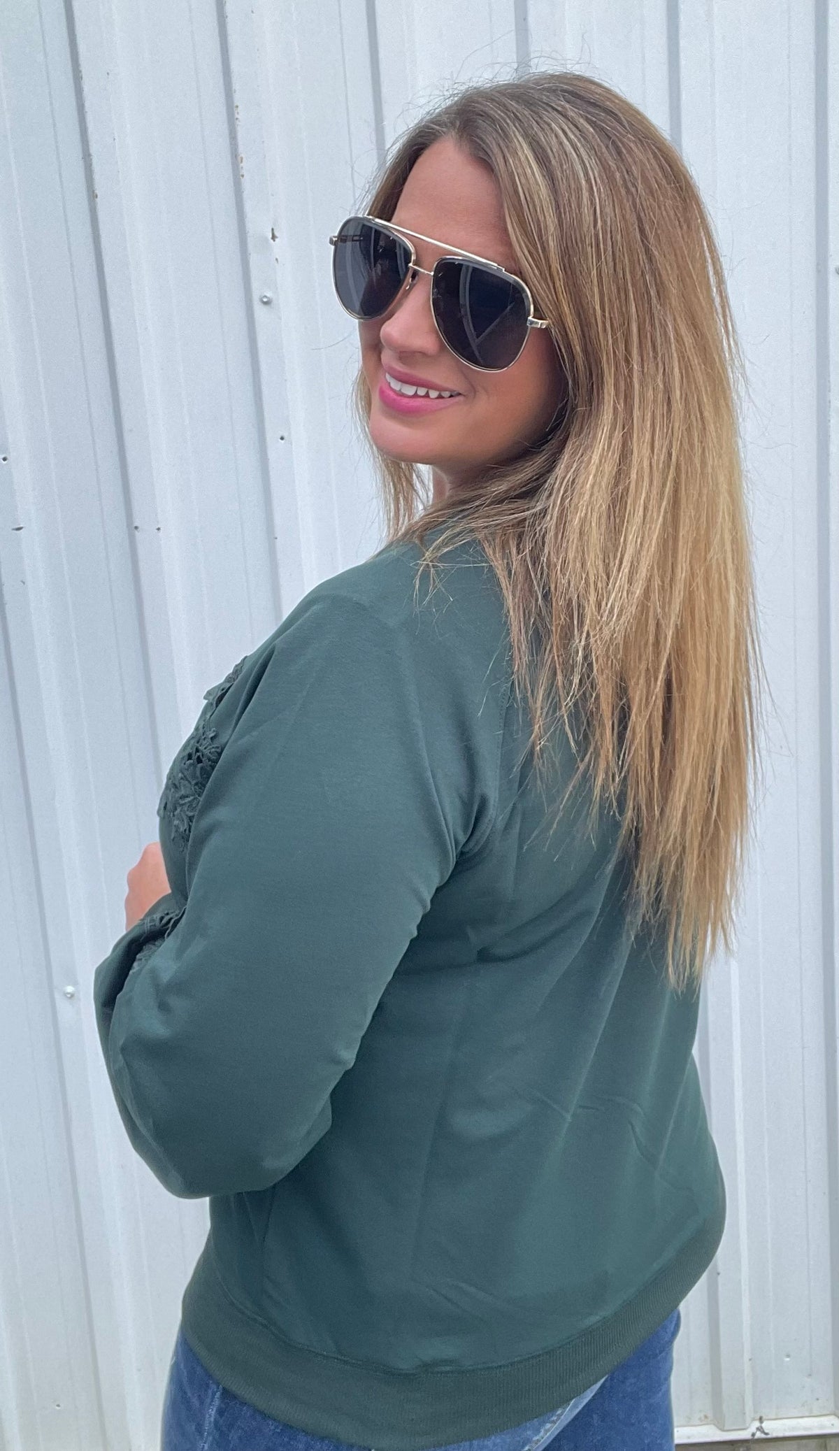 HUNTER LACE TRIM PULLOVER