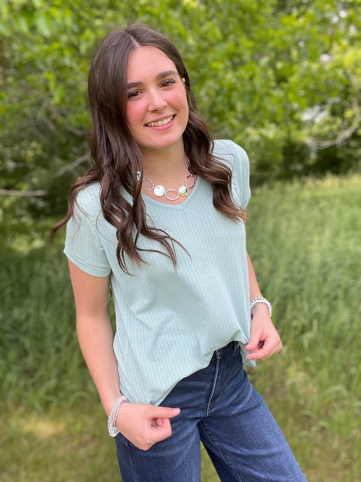MINT RIBBED V NECK KNIT TOP