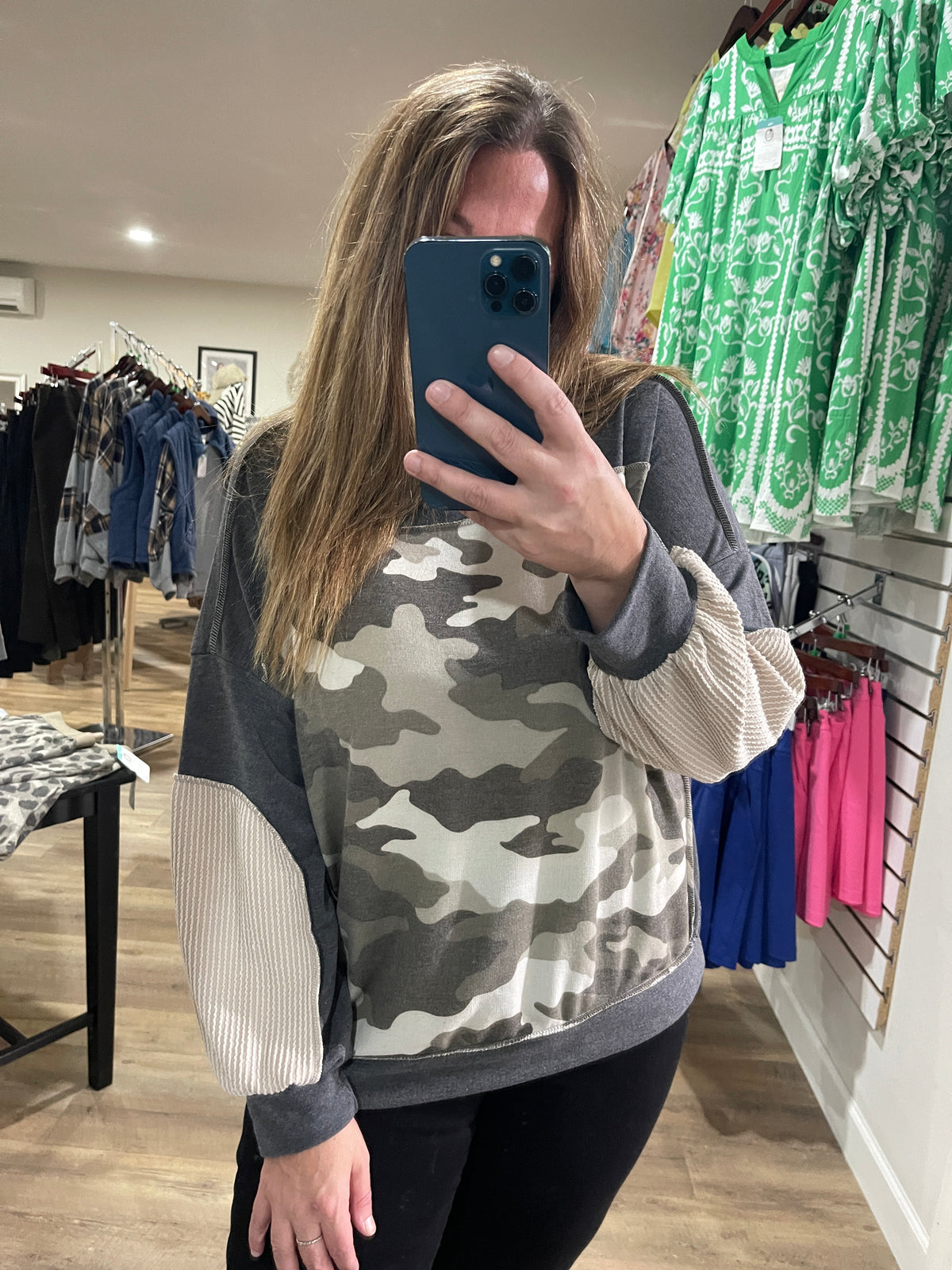 CHARCOAL/OLIVE CAMO LIGHT WEIGHT HOODIE