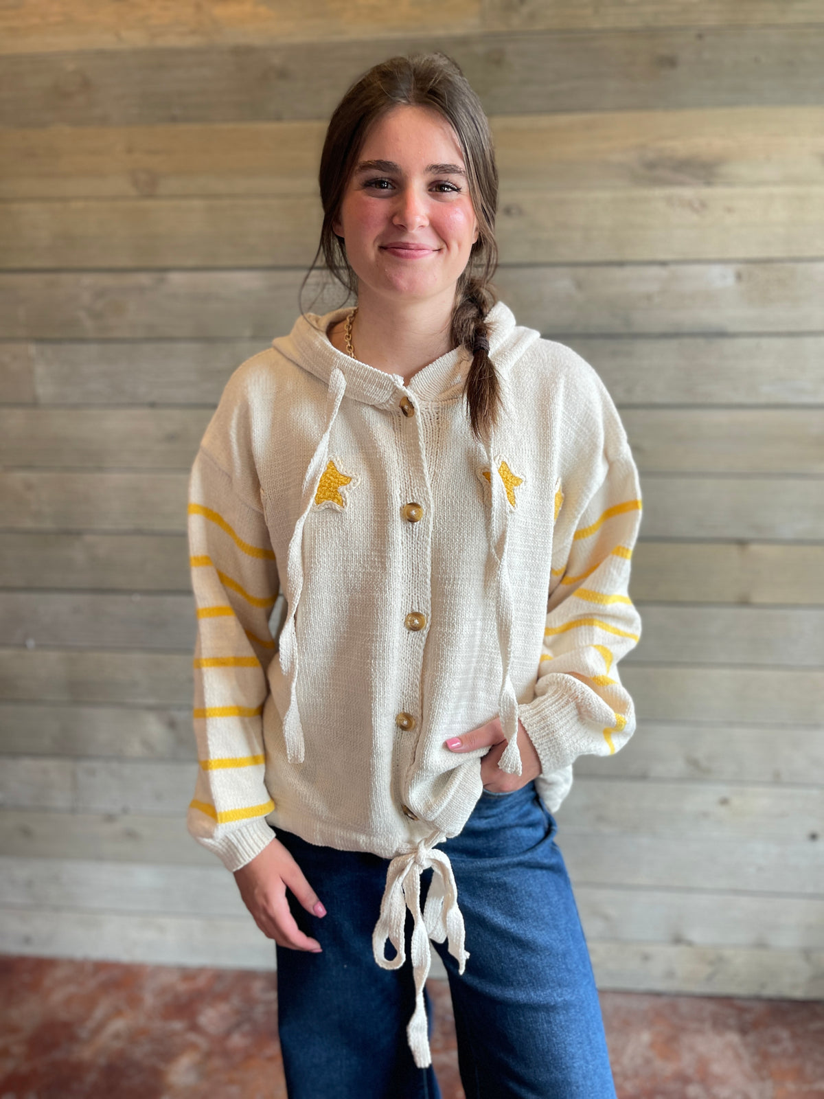 IVORY OVERSIZED STAR SWEATER/CARDIGAN