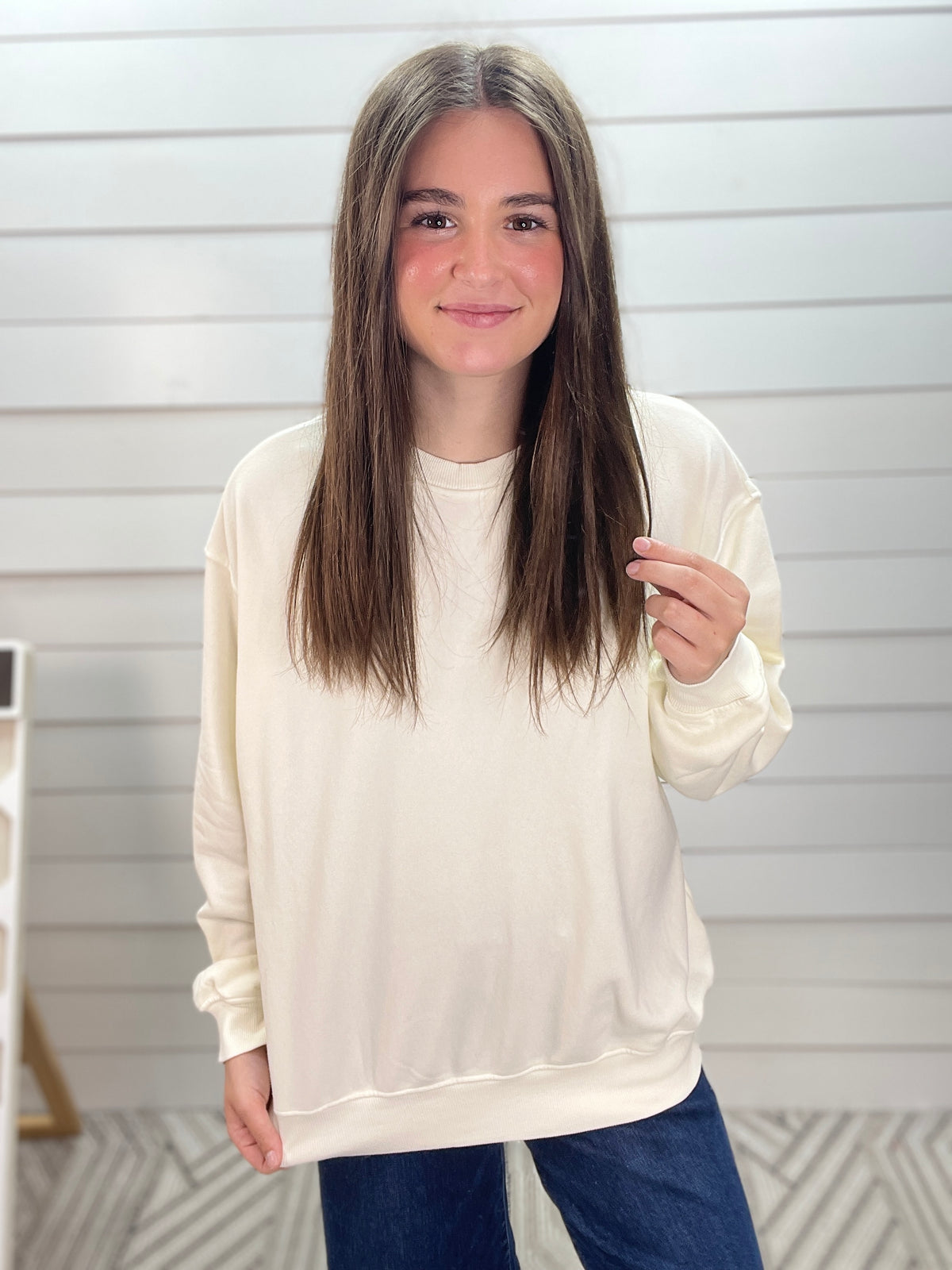 CREAM SOFT PULLOVER OVER