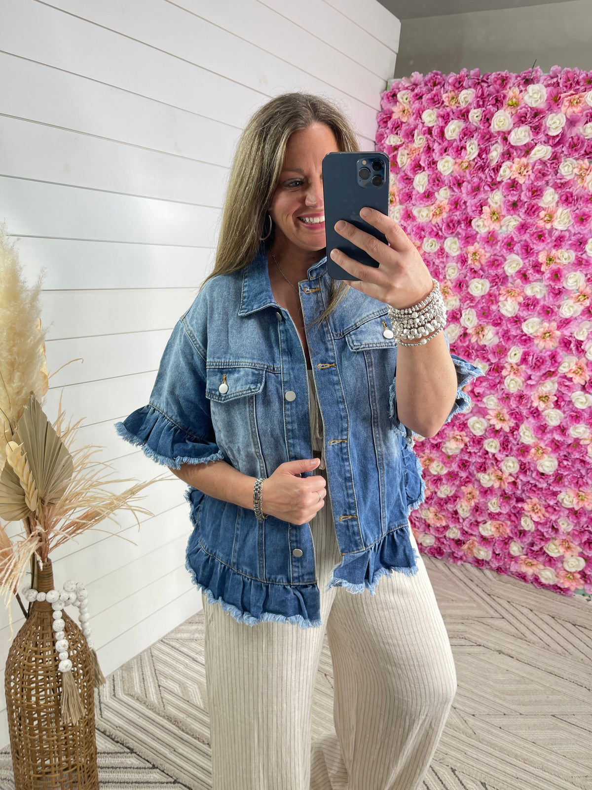 SHORT SLEEVE RUFFLE TRIM JEAN JACKET