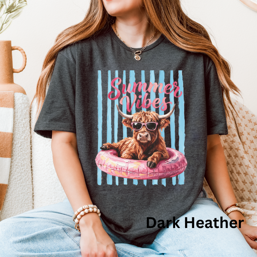 SUMMER VIBES HIGHLAND COW