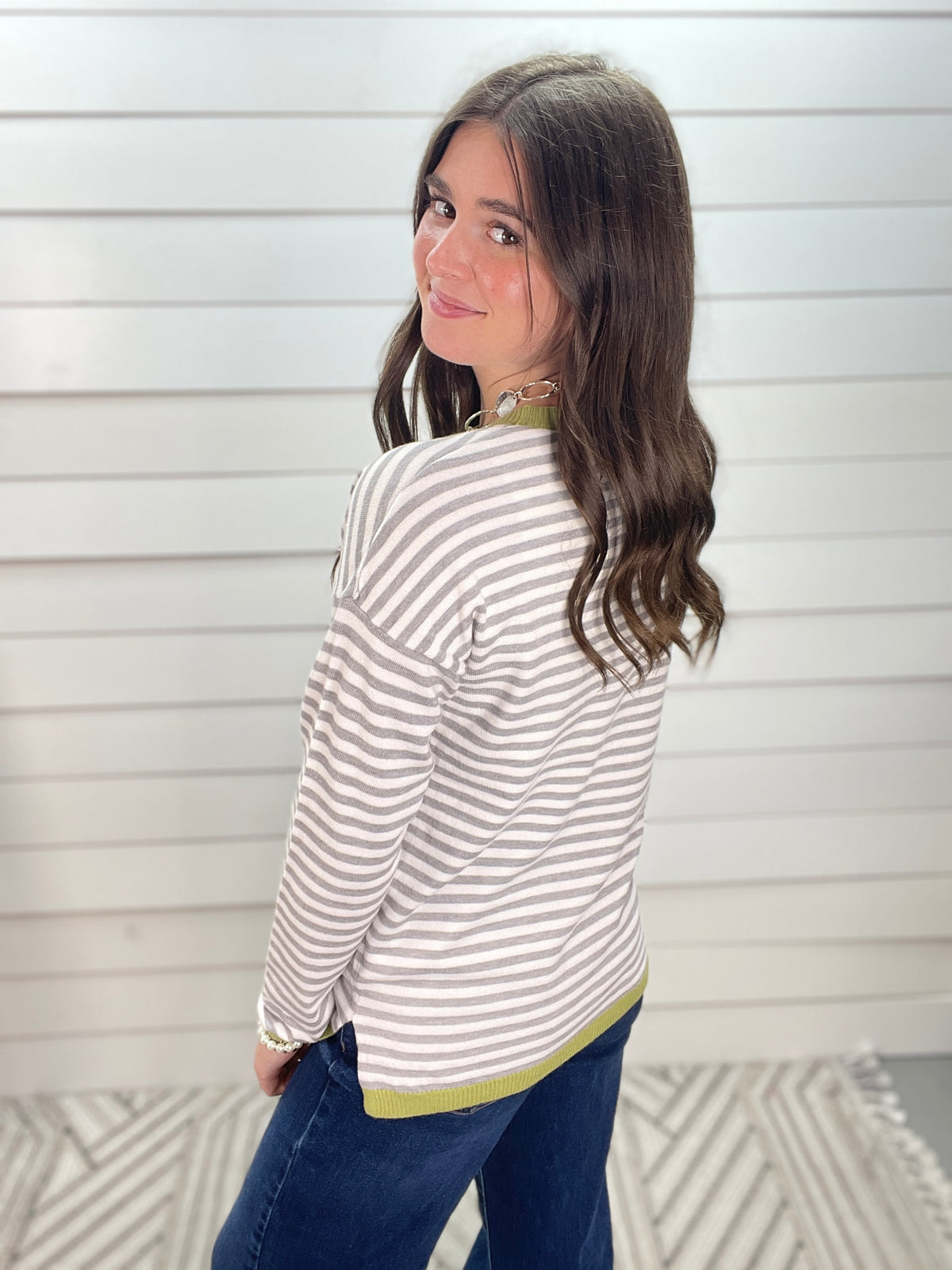 HEATHER GREY/ SAGE Contrast Color Rib Detail Long Sleeve Crew Neck Pullover Striped Sweater