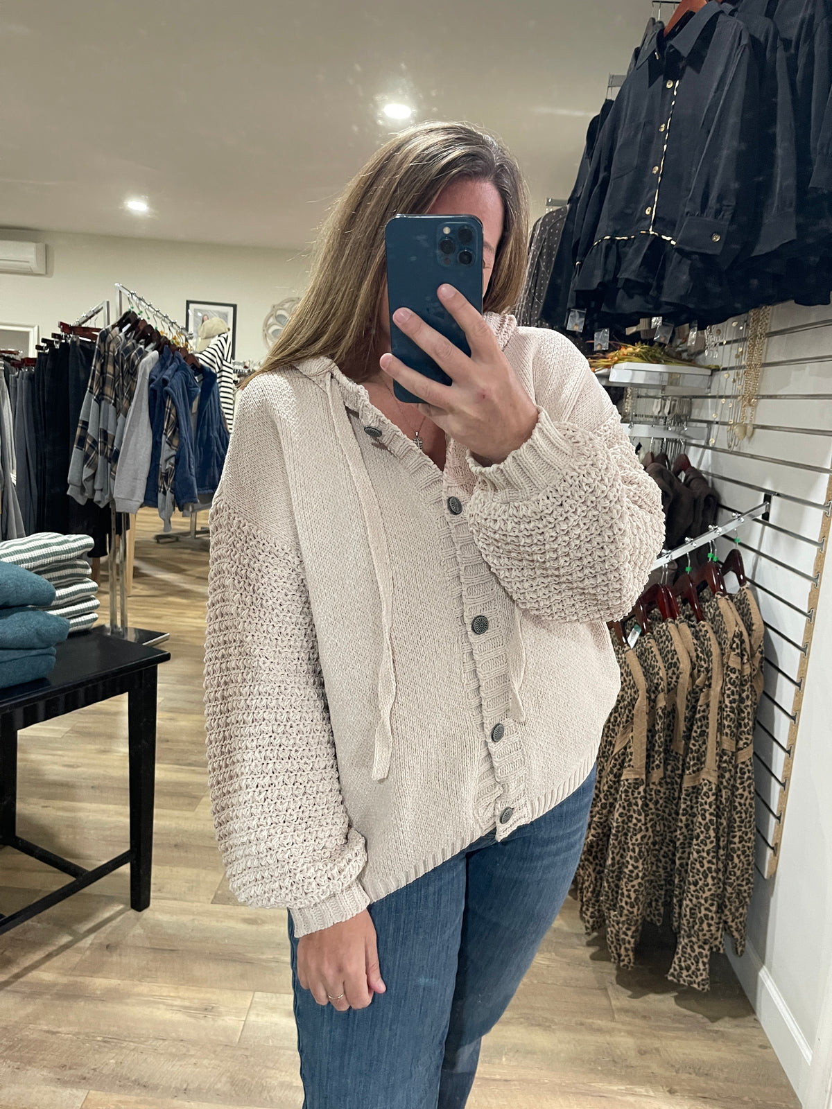 BEIGE BUTTON DOWN HOODED OVERSIZED SWEATER WITH KNITED SLEEVES