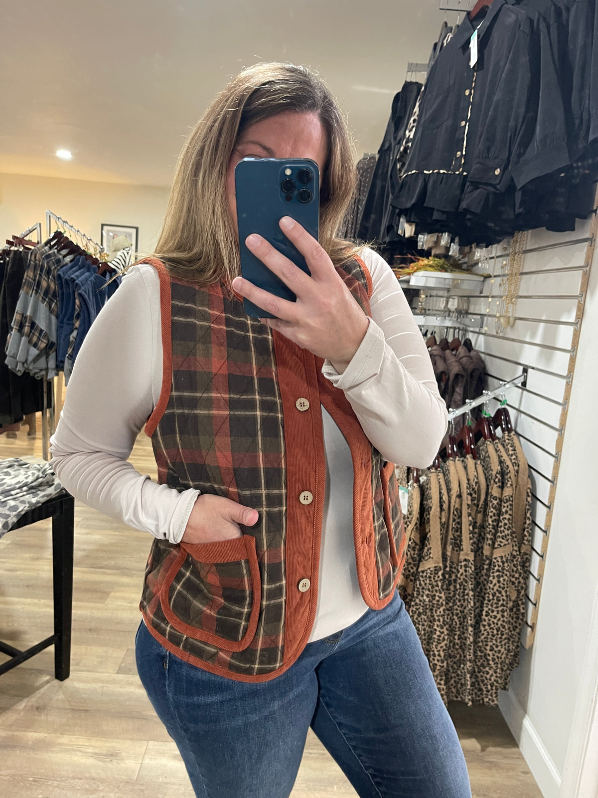 RUST/BROWN Crew Neck, Button Down, Patch Pockets, Corduroy/Plaid Vest