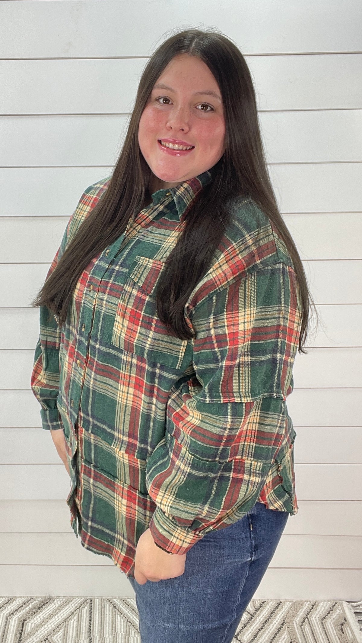 PINE GREEN PLAID OVERSIZED BUTTON DOWN FLANNEL