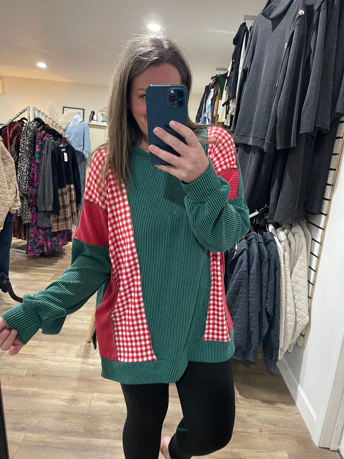 HUNTER GREEN/RED CHECK/ RED RAISED RIBBED OVERSIZED CONTRAST KNIT TOP