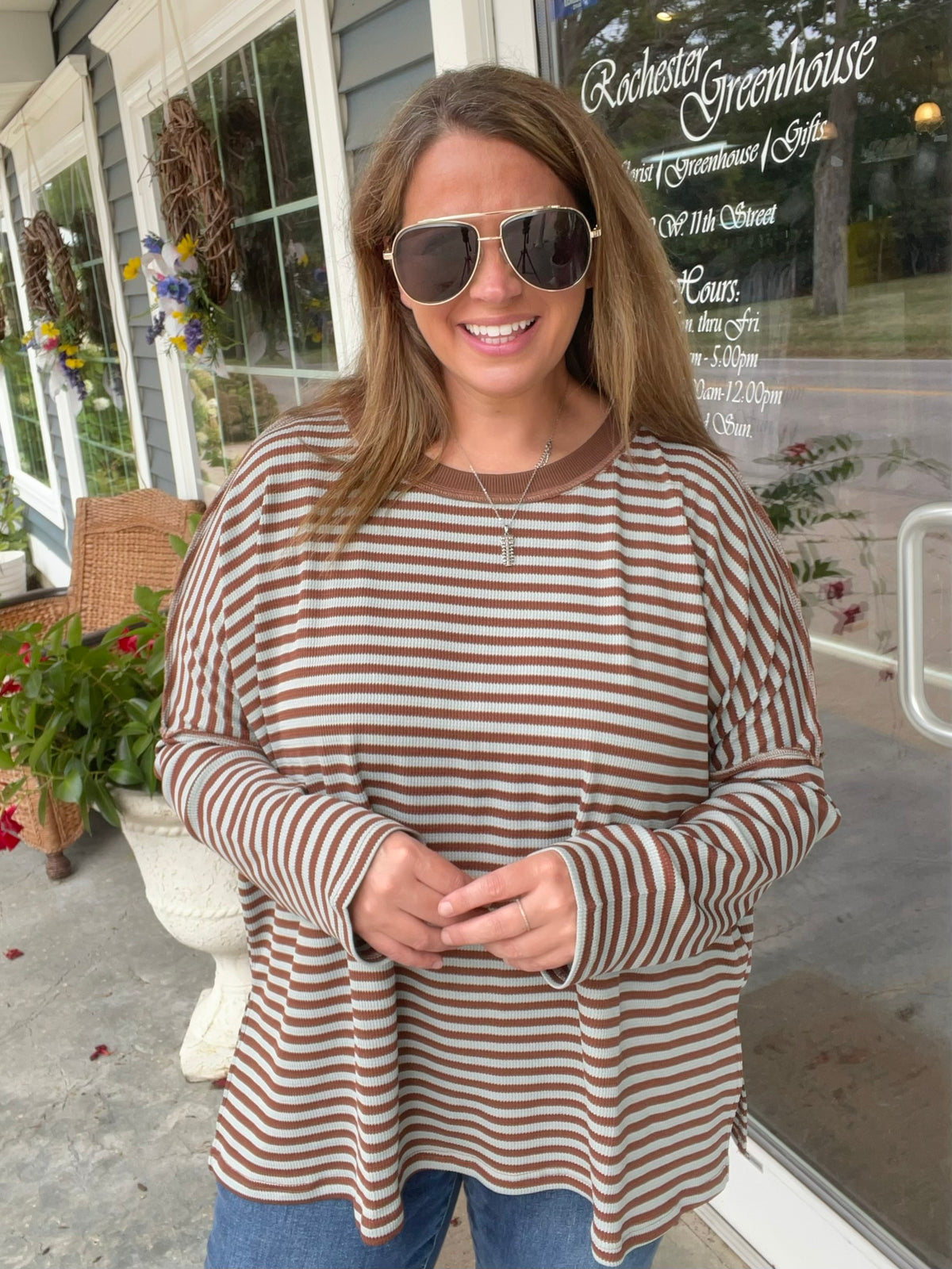 BLUE/BROWN OVERSIZED FLOWY KNIT TOP