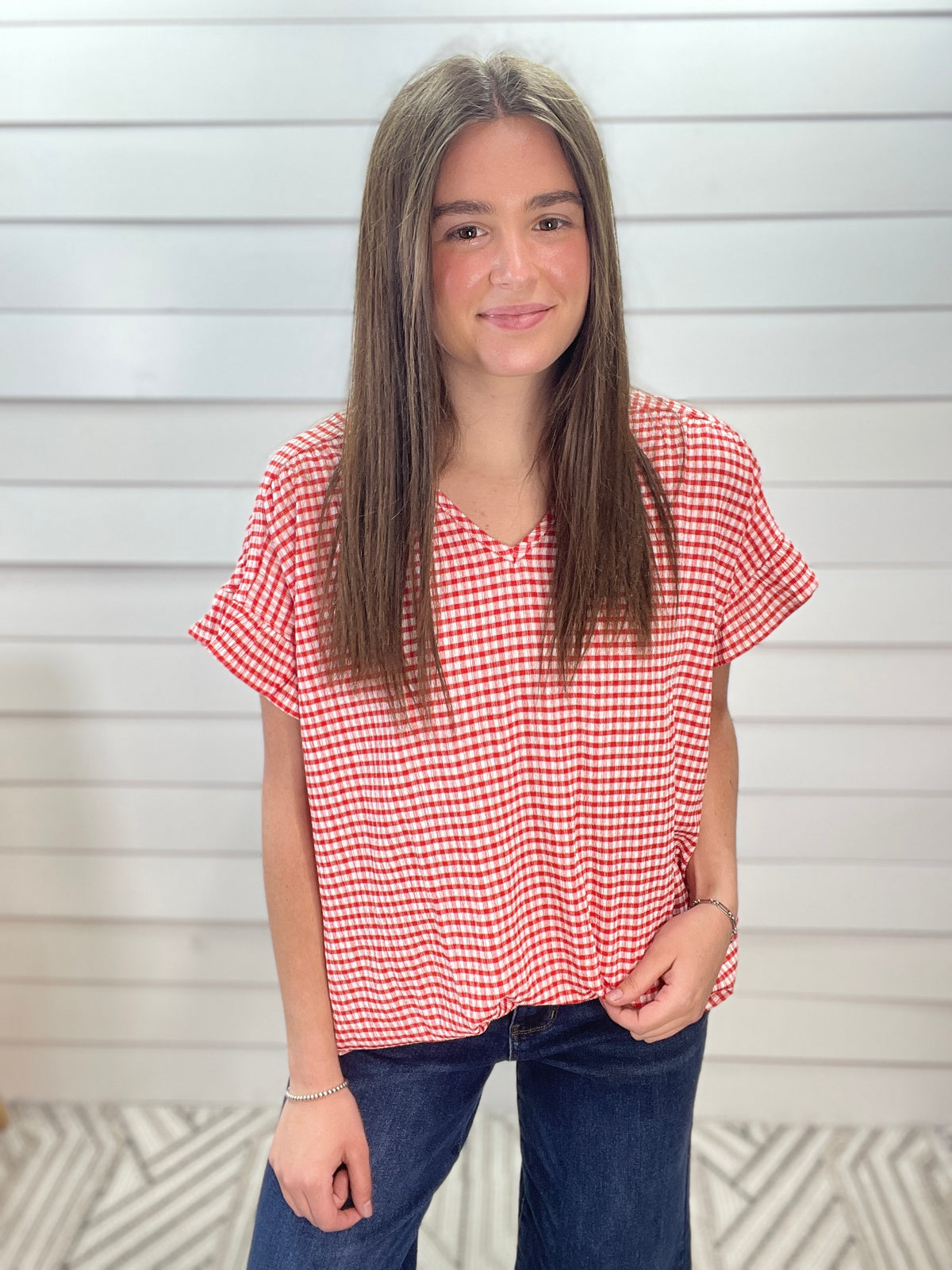 RED/WHITE GINGHAM SHORT SLEEVE RUFFLE SLEEVE TOP