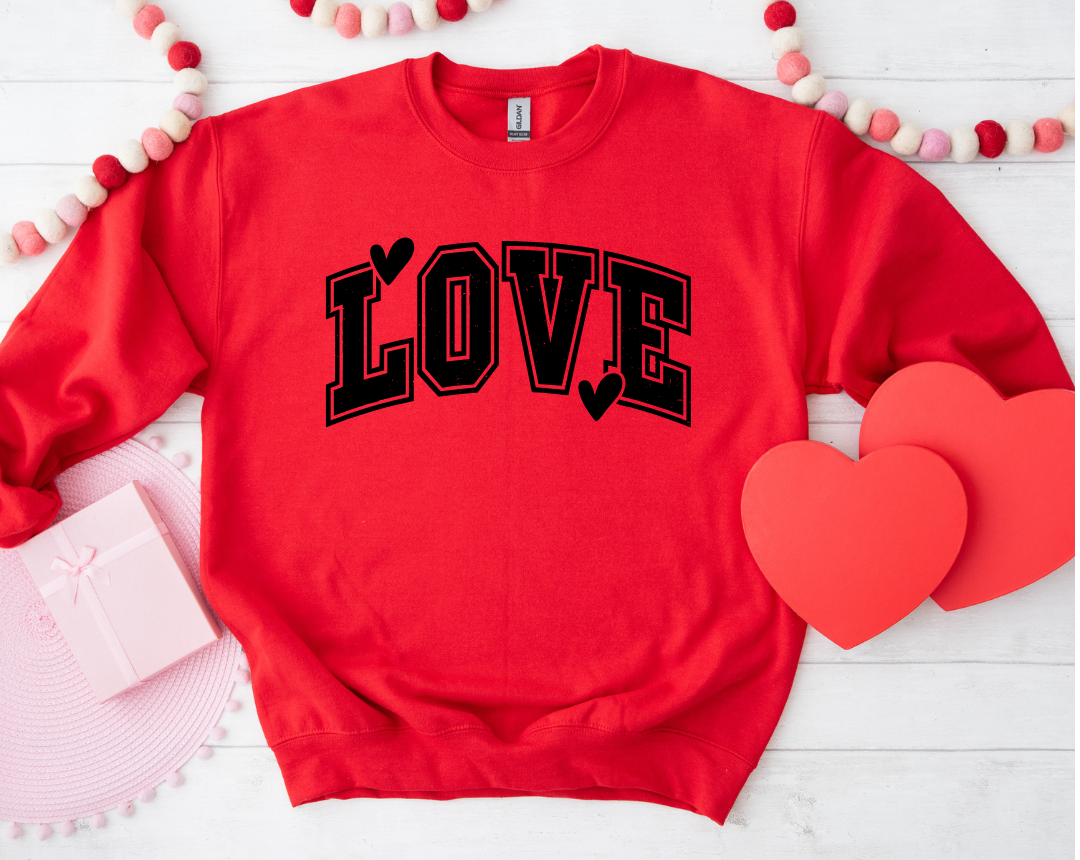 LOVE GRAPHIC SHORT SLEEVE TEE