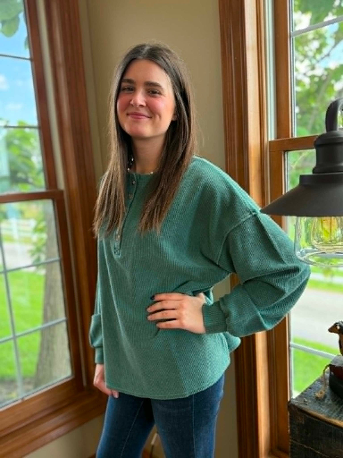 GREEN RIBBED TEXTURED HALF BUTTON TOP