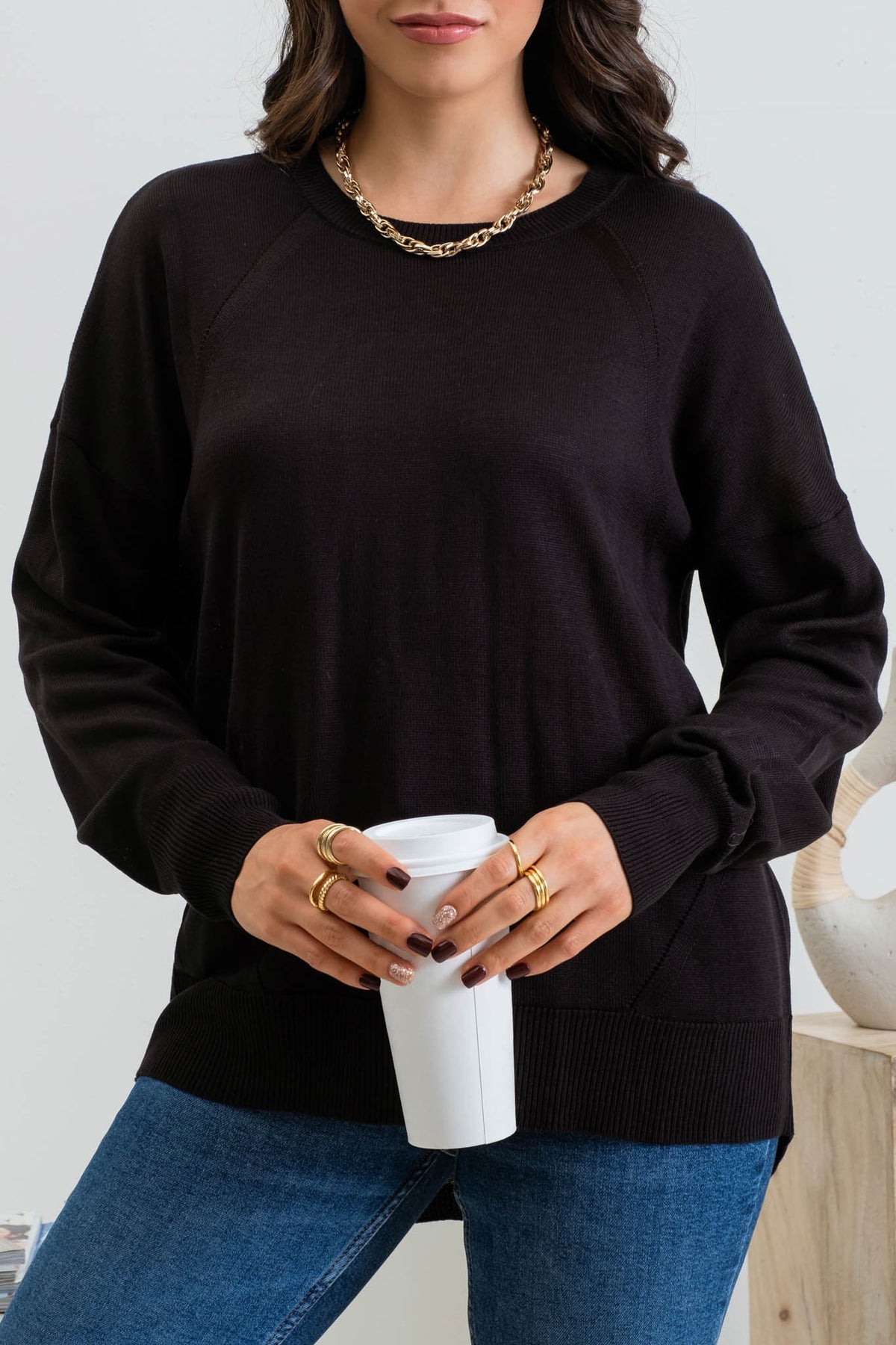 BLACK SOLID BACK BUTTONED PULLOVER SWEATER