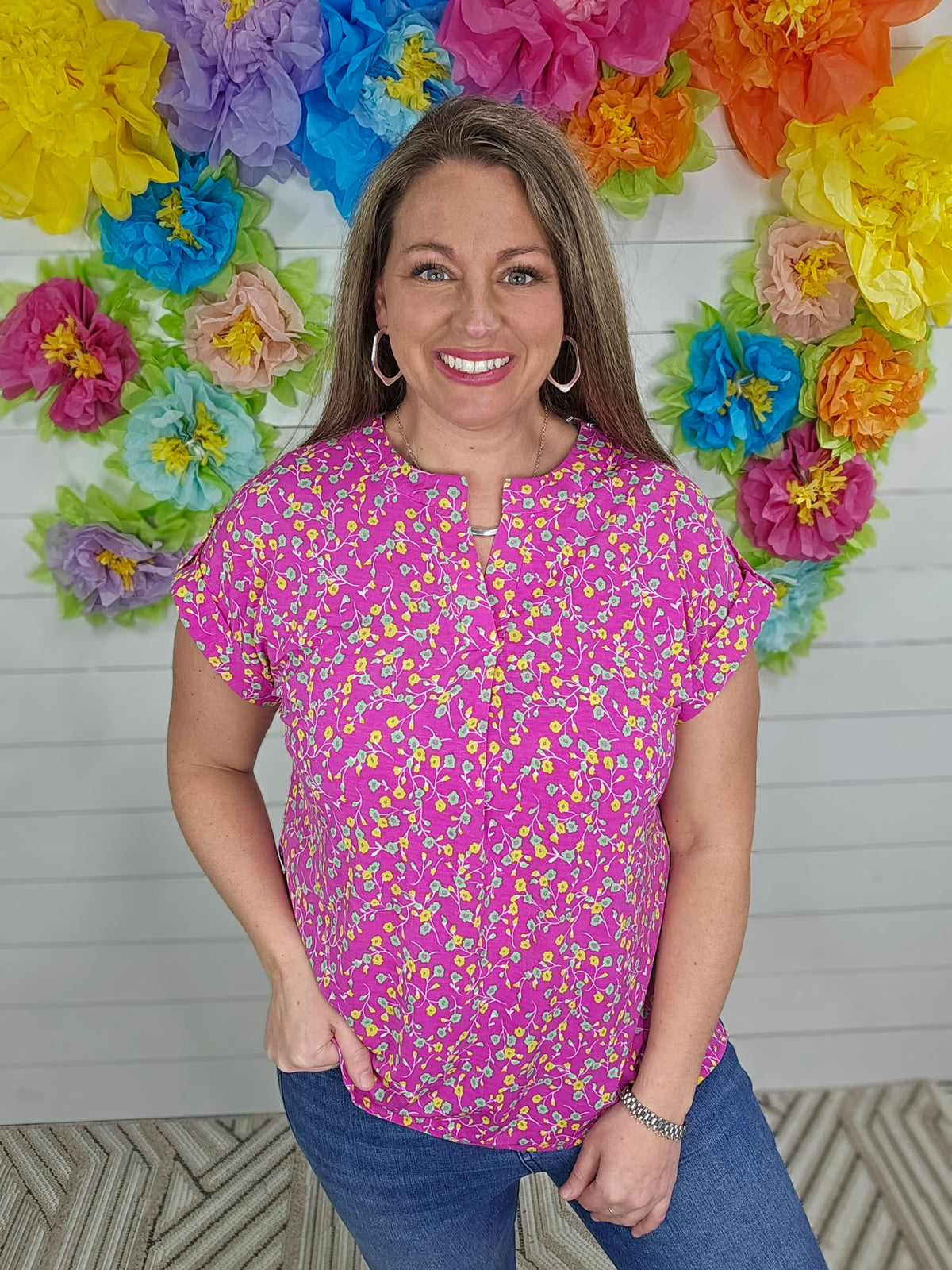 PINK/GREEN FLORAL SHORT SLEEVE LIZZY TOP