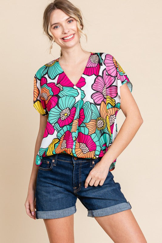 WHITE MIX FLOWER PRINT V-NECK TOP