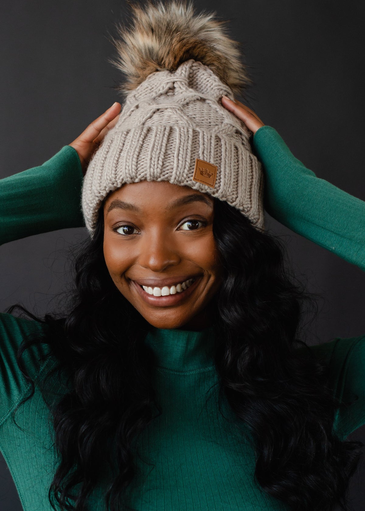 TAUPE DIAMOND CABLE KNIT POM HAT