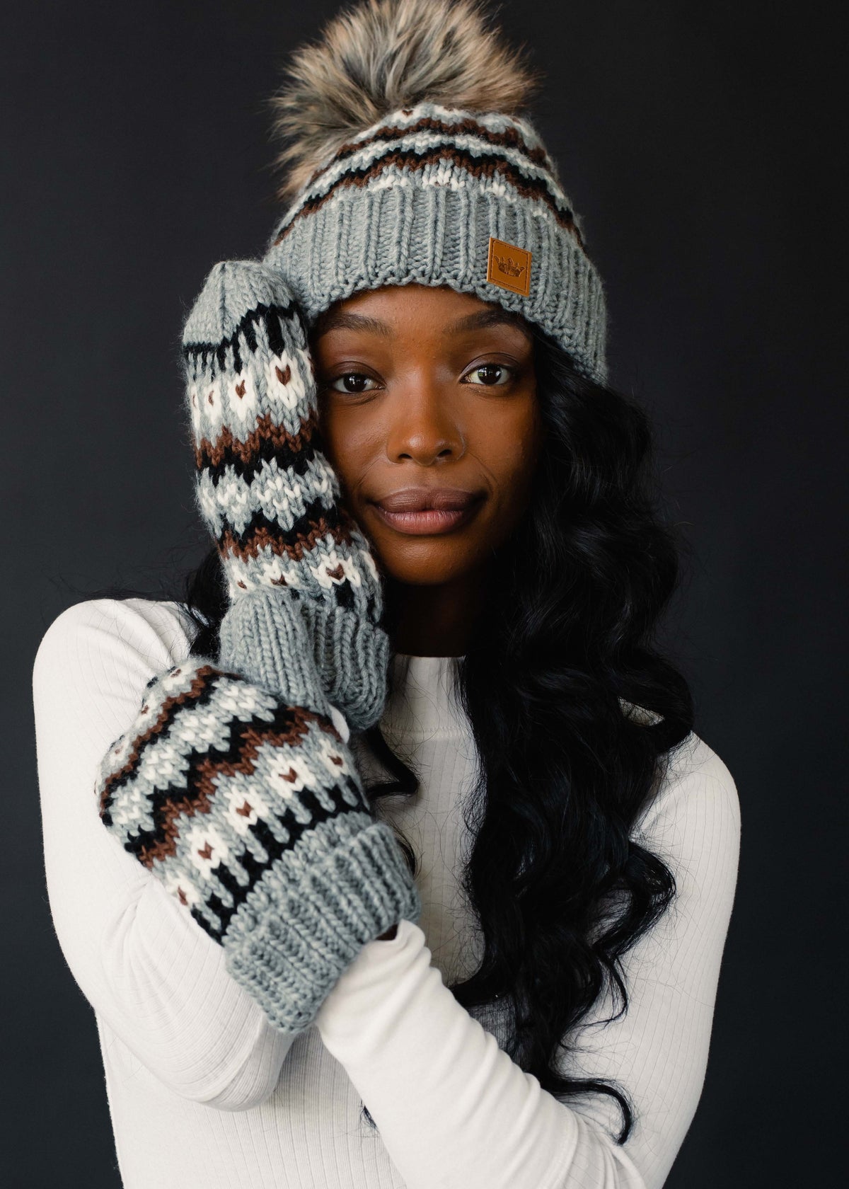 GRAY, BROWN, AND WHITE PATTERNED HAT