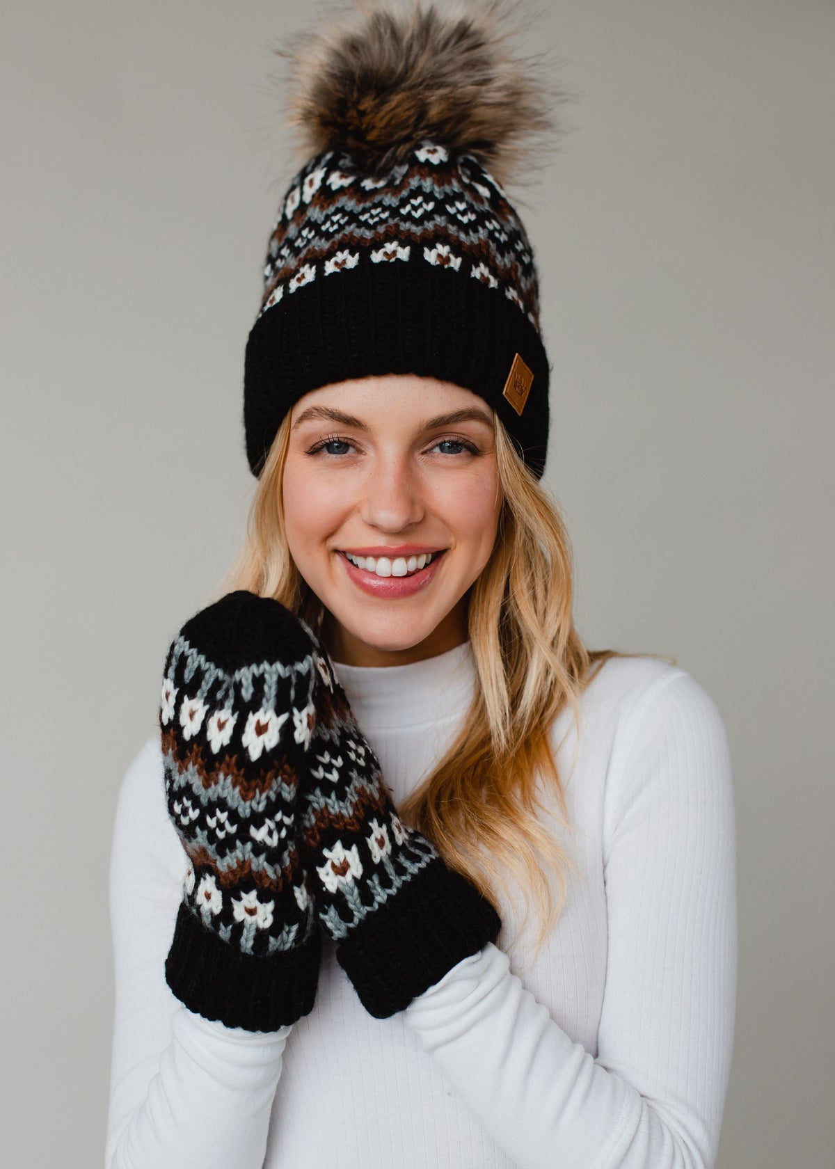 BLACK, WHITE, BROWN PATTERNED POM HAT