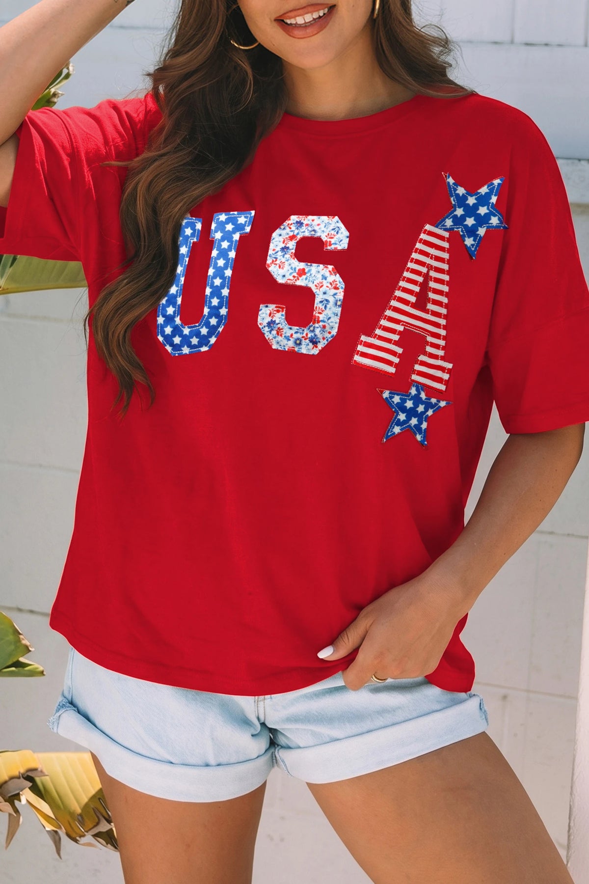 RED USA EMBROIDRED KNIT SHORT SLEEVE TOP