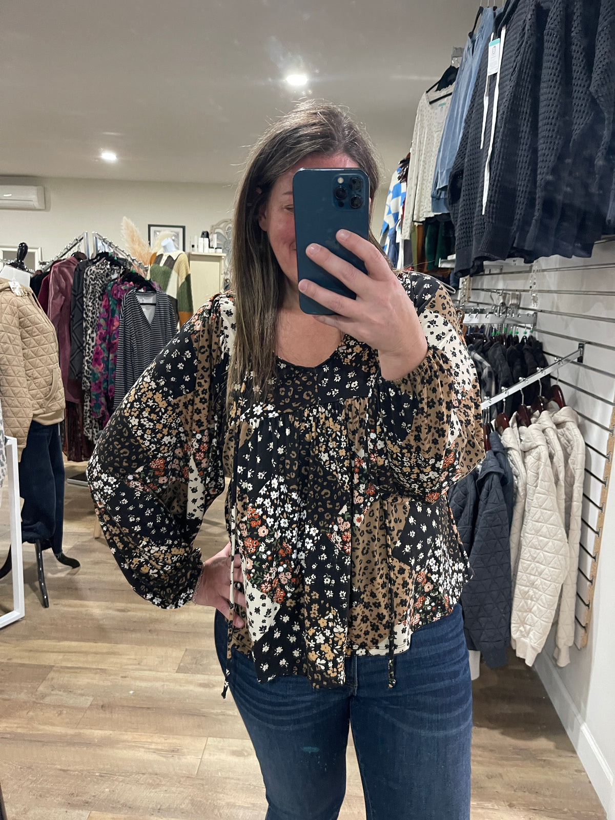 BLACK/TAUPE PATCHWORK PRINT V NECK KNIT TOP