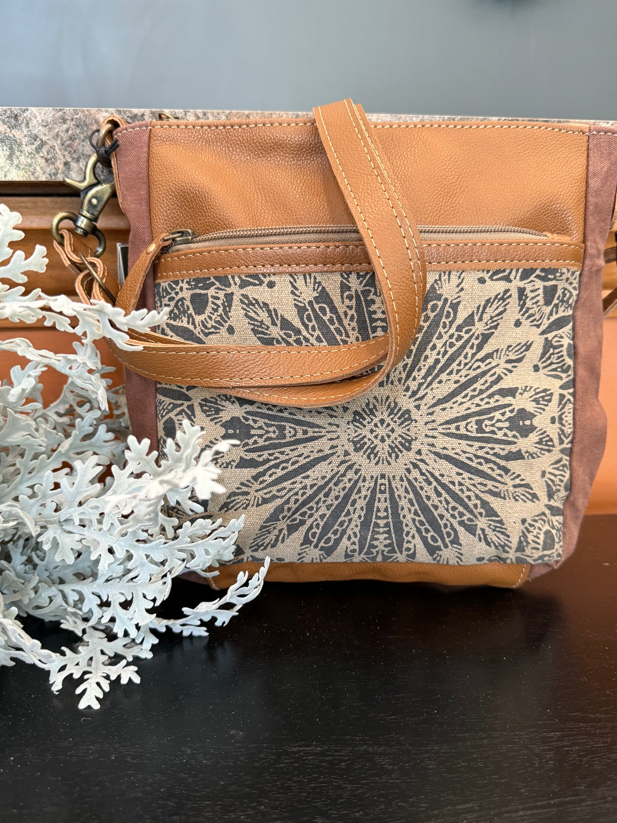 MYRA Dizzy Circle Small & Crossbody Bag —