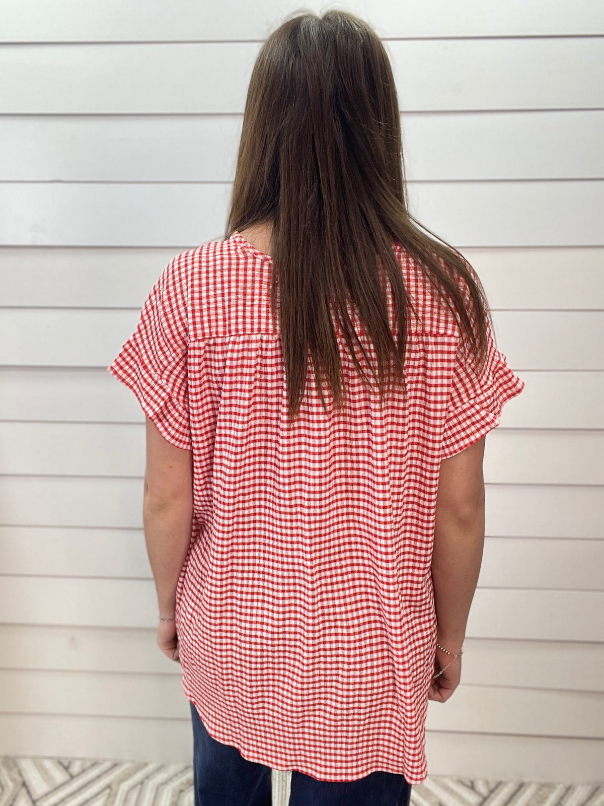 RED/WHITE GINGHAM SHORT SLEEVE RUFFLE SLEEVE TOP