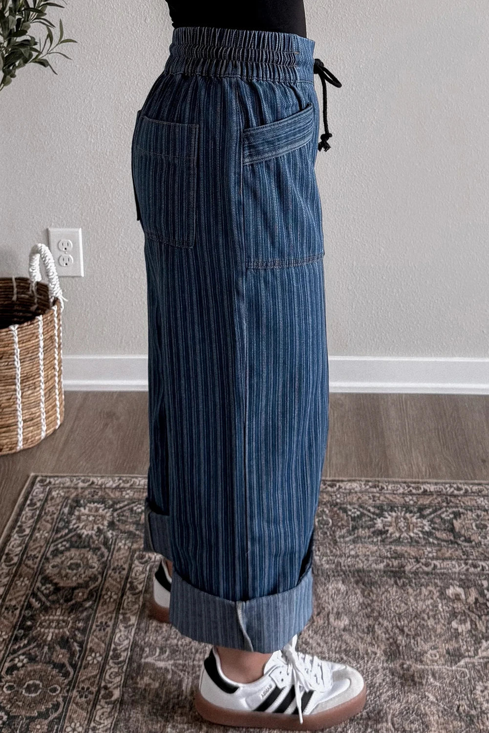 DARK DENIM STRIPED DAWSTRING JEANS