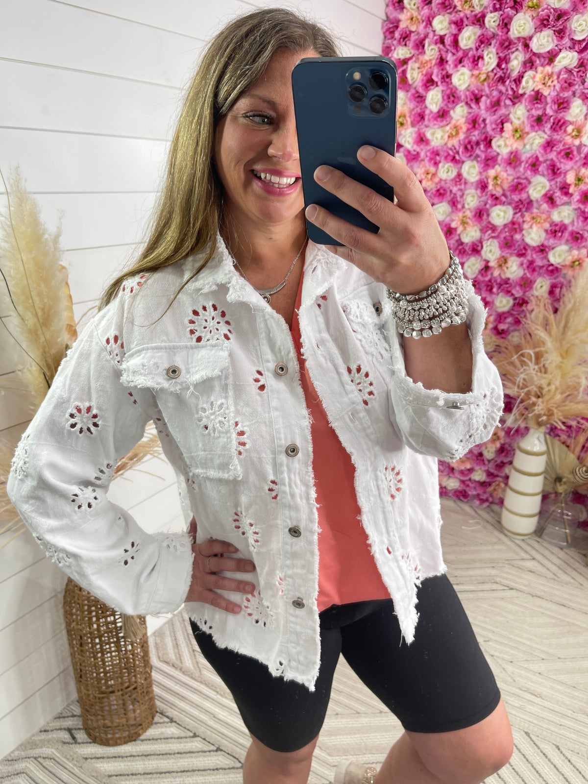 WHITE EMBROIDERED JEAN FLORAL JACKET