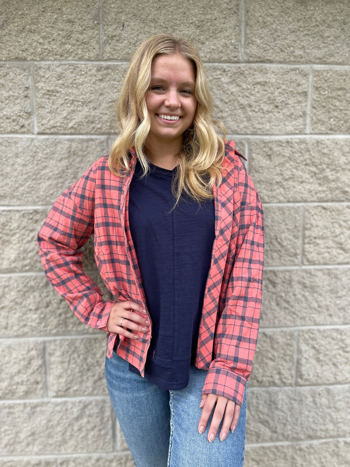 PUNCH/NAVY PLAID FLANNEL TOP
