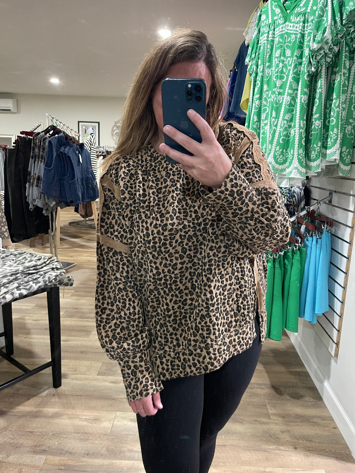 ANIMAL PRINT OVERSIZED KNIT TOP