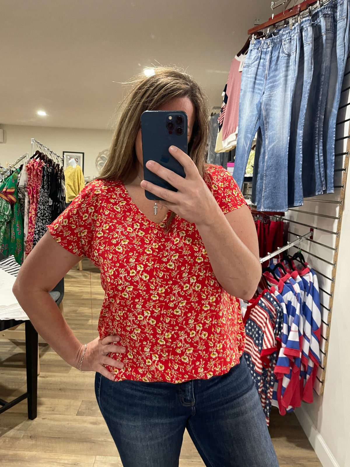 RED FLORAL WOVEN V NECK TOP
