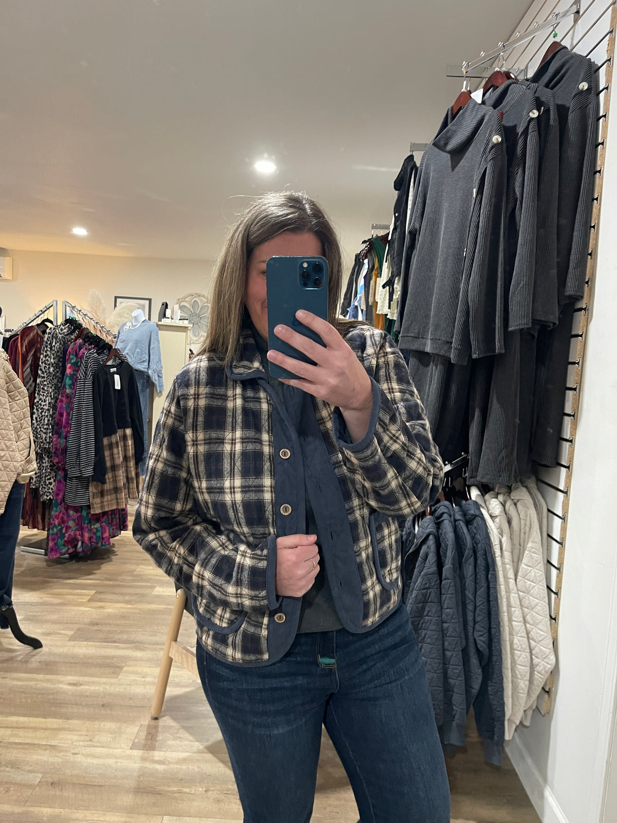 NAVY PLAID QUILTED/CORD ACCENT JACKET