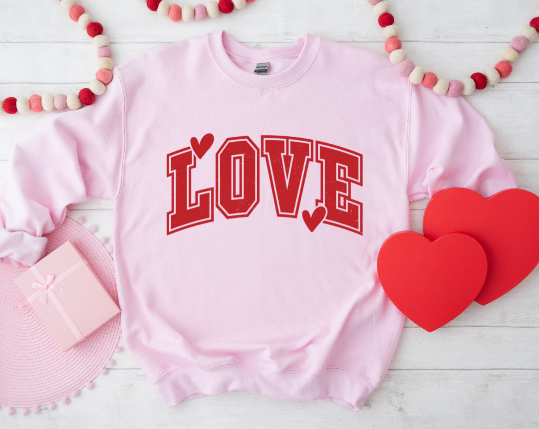 LOVE GRAPHIC SHORT SLEEVE TEE