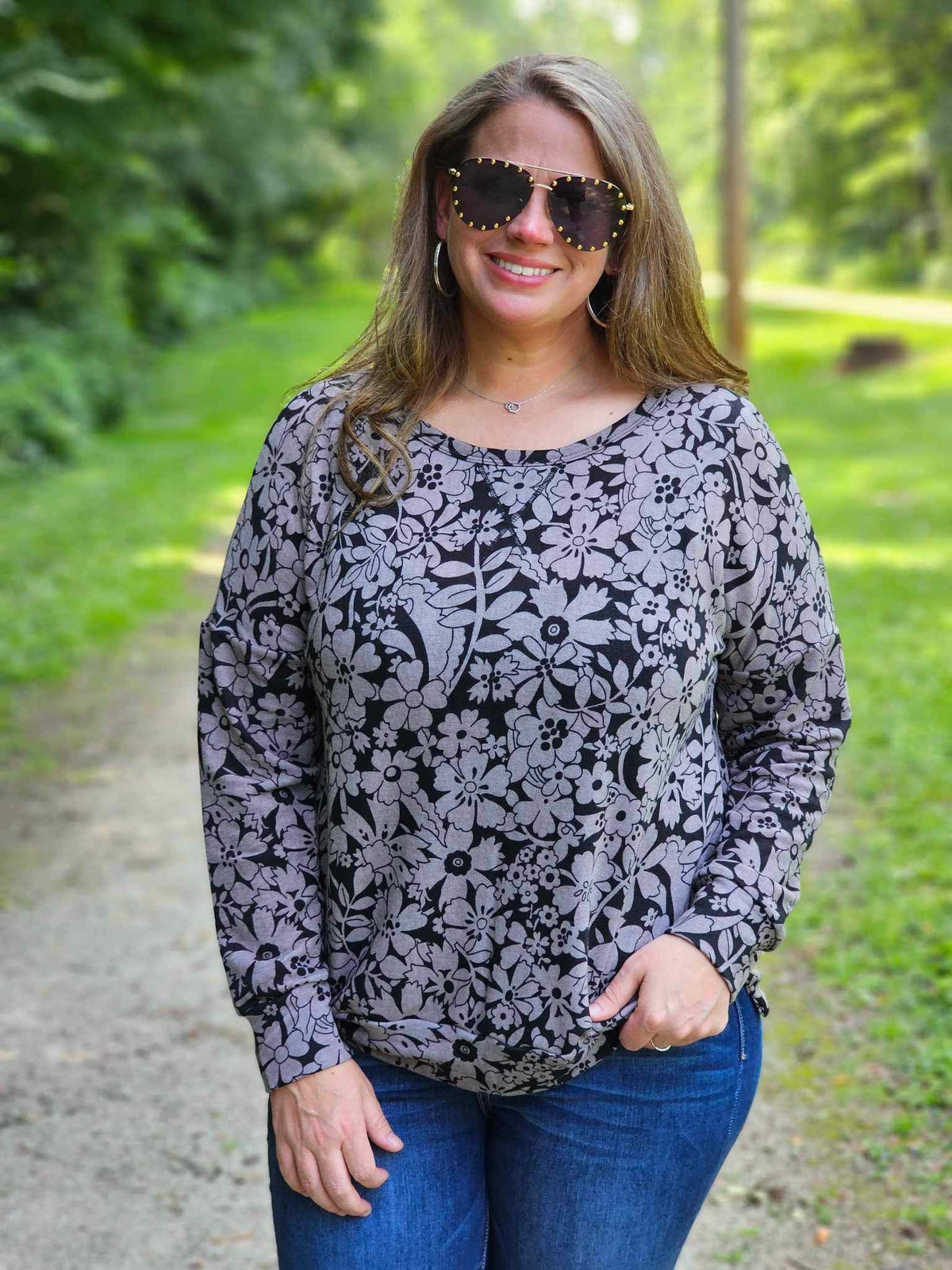 CHARCOAL FLORAL KNIT TOP