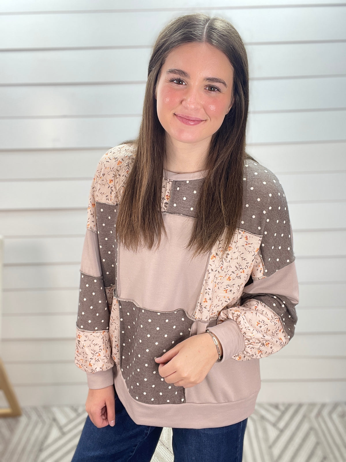 TAUPE/BROWN COLORBLOCK POLKADOT/FLORAL KNIT TOP