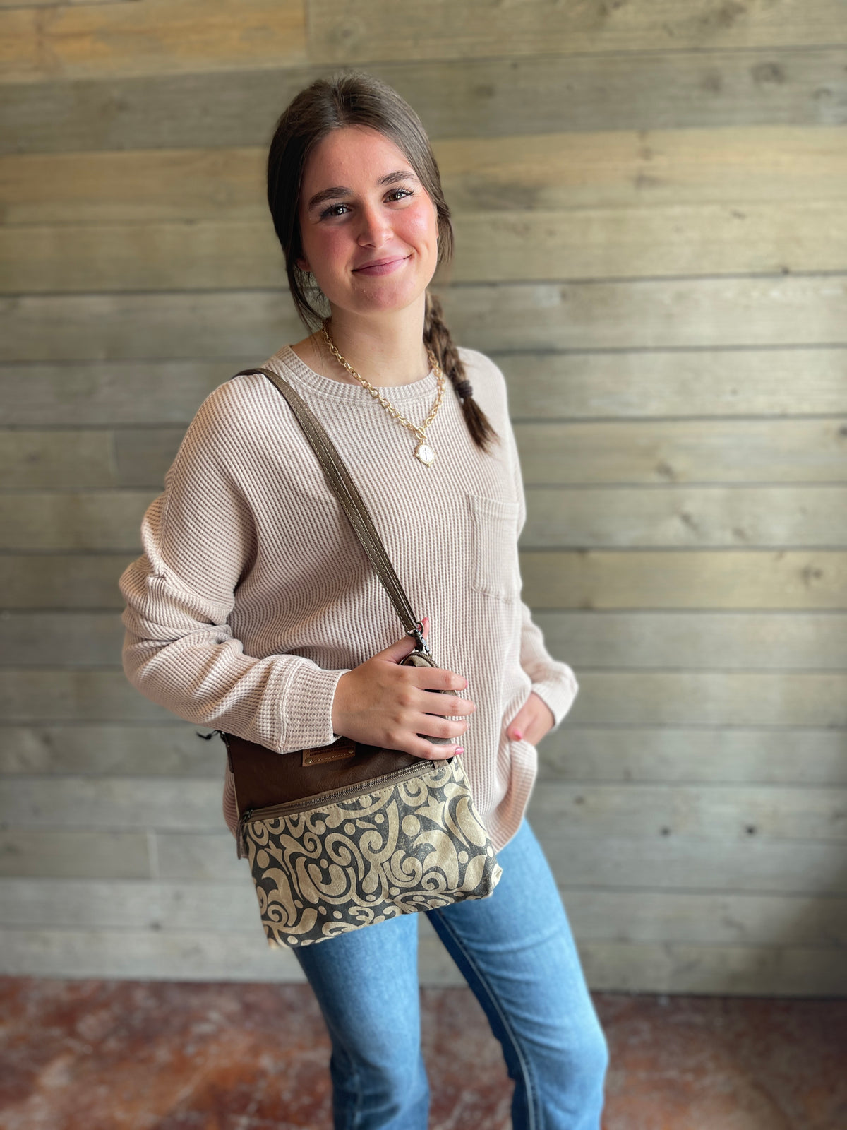 LIGHT TAUPE WAFFLE TEXURE POCKET TOP