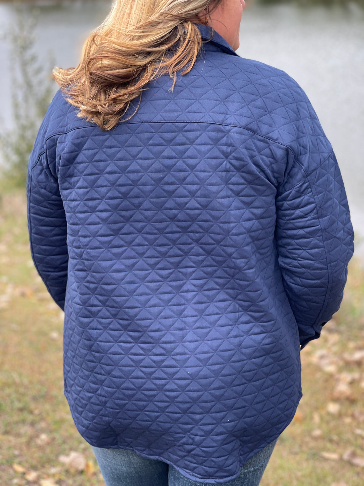 NAVY QUILTED JACKET