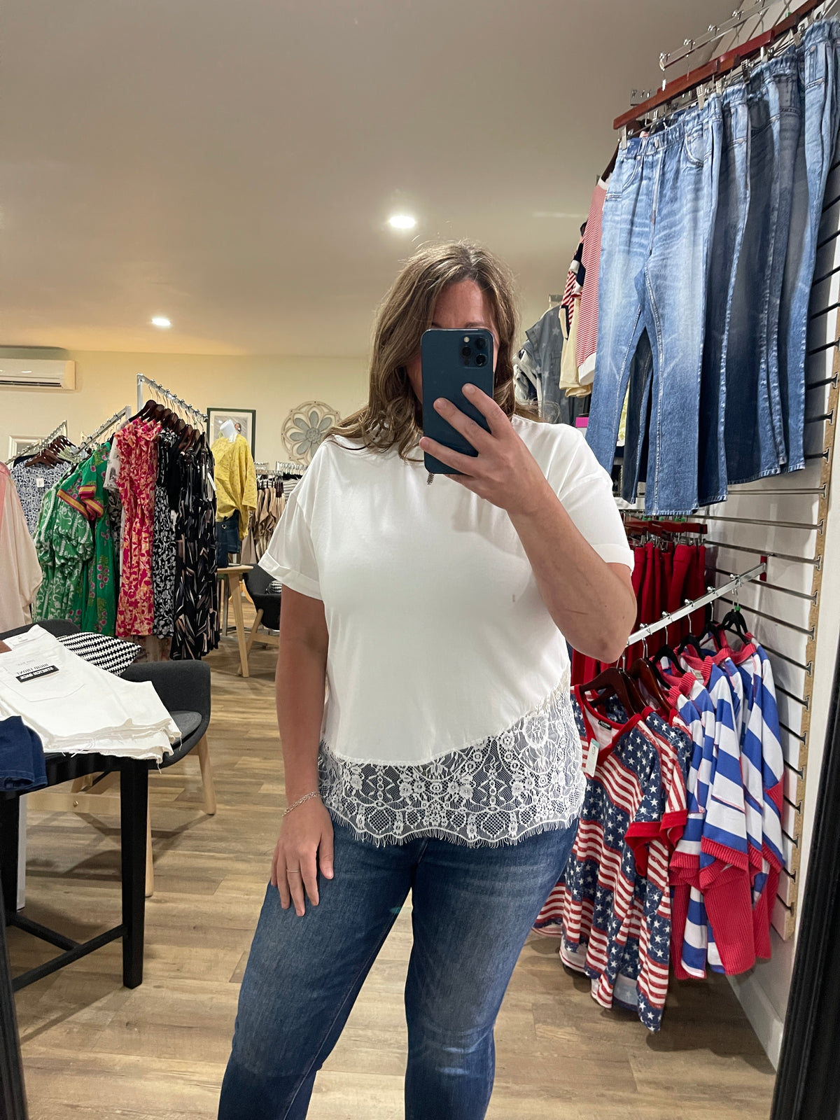 WHITE ASYMMETRICAL LACE HEM KNIT TOP