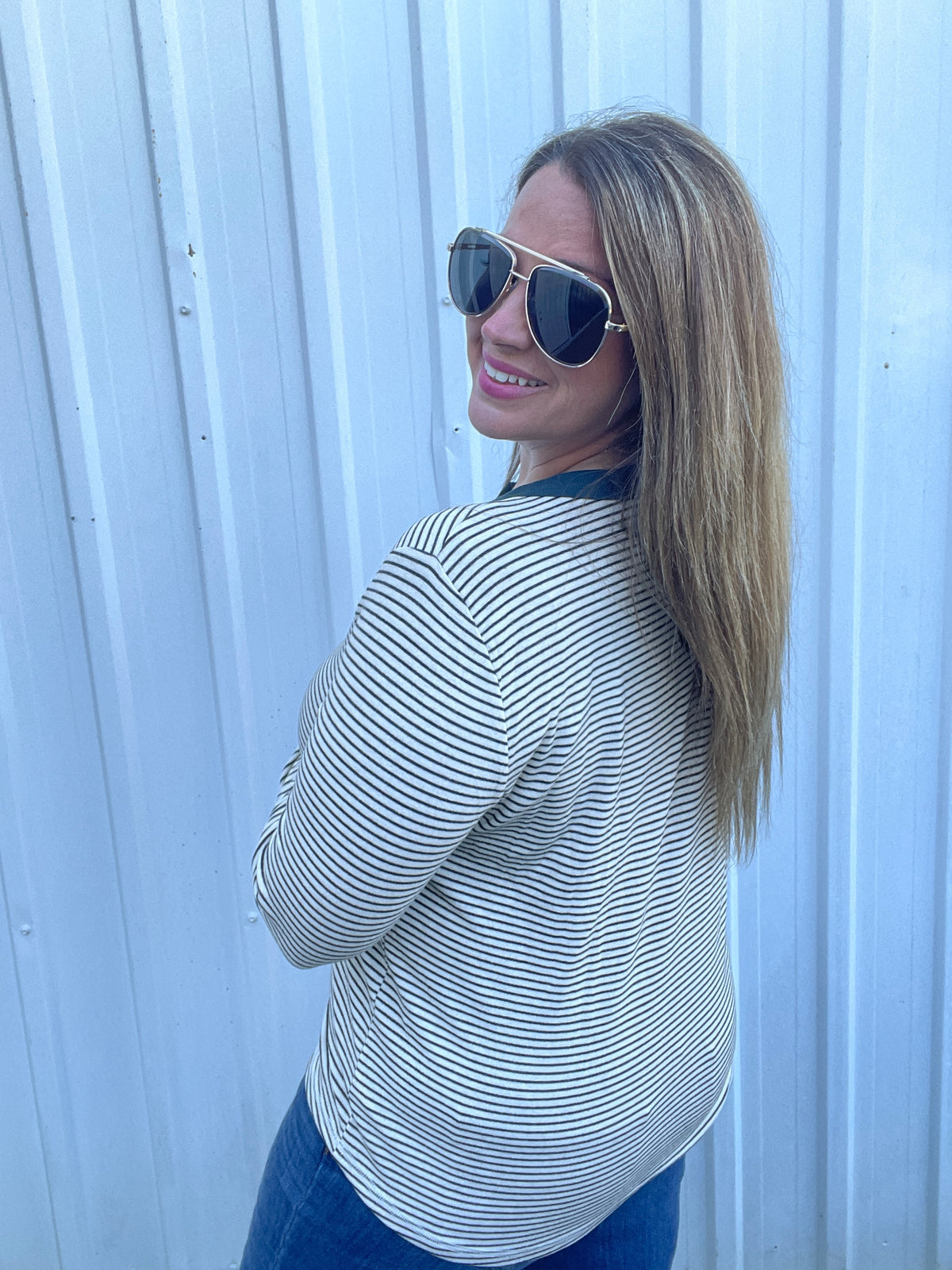 IVORY/FOREST Y Contrast Split Half Button Neck Long Sleeve Striped Top