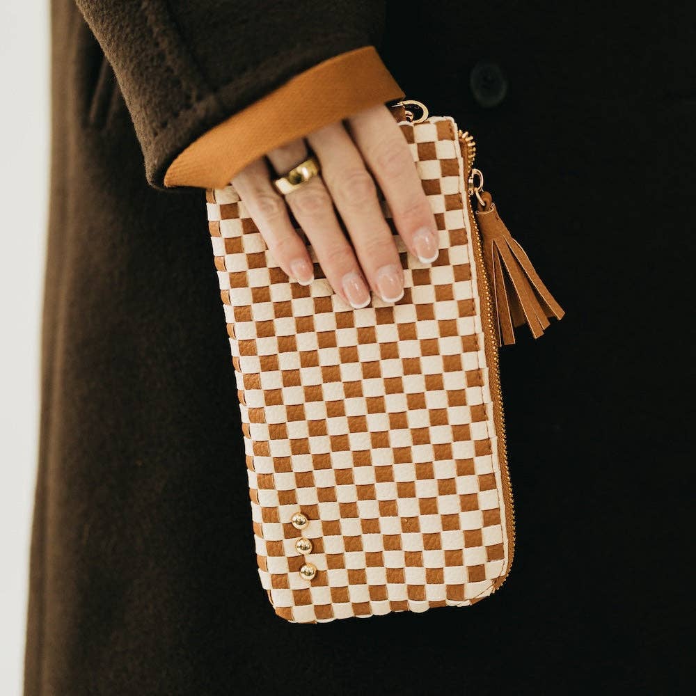 Pretty Simple - Emma Woven Clutch Wristlet: Black