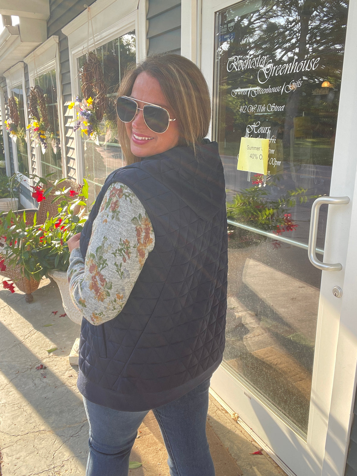 NAVY Quilted Knit, Side Pockets, Zip-Up, Hooded Vest