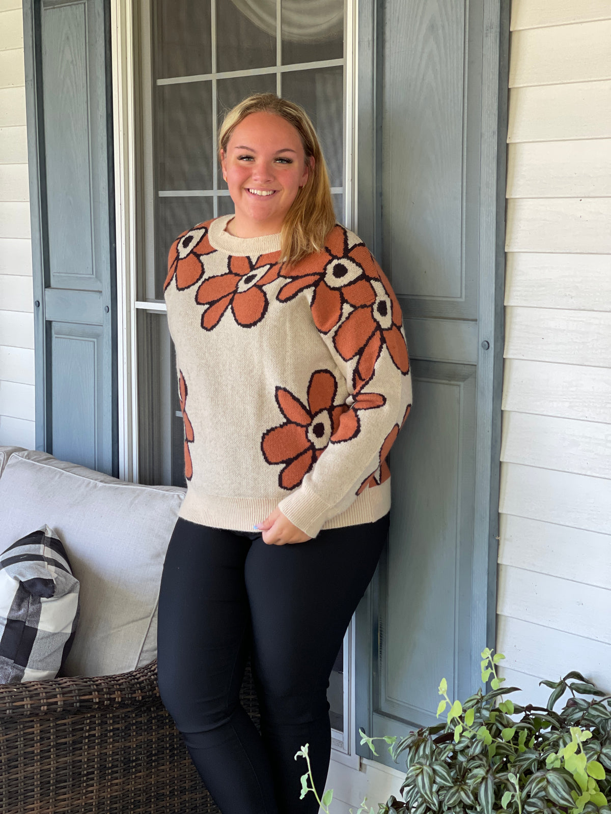 OATMEAL/RUST FLORAL SWEATER