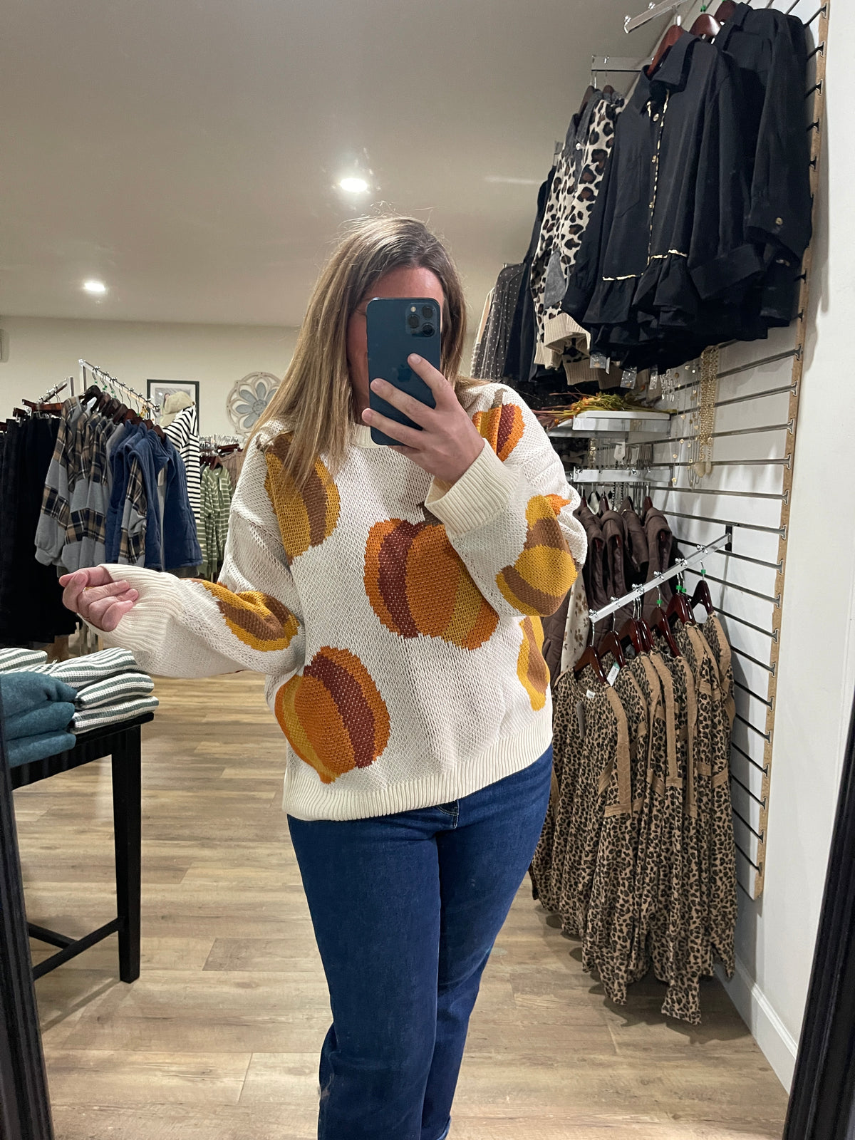 IVORY/RUST Round Neck Drop Shoulder Long Sleeve Pumpkin Jacquard Sweater Top