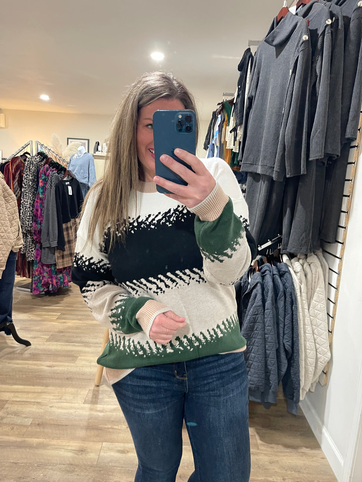 CREAM/BLACK/TAUPE/GREEN COLORBLOCK KNIT PULLOVER SWEATER