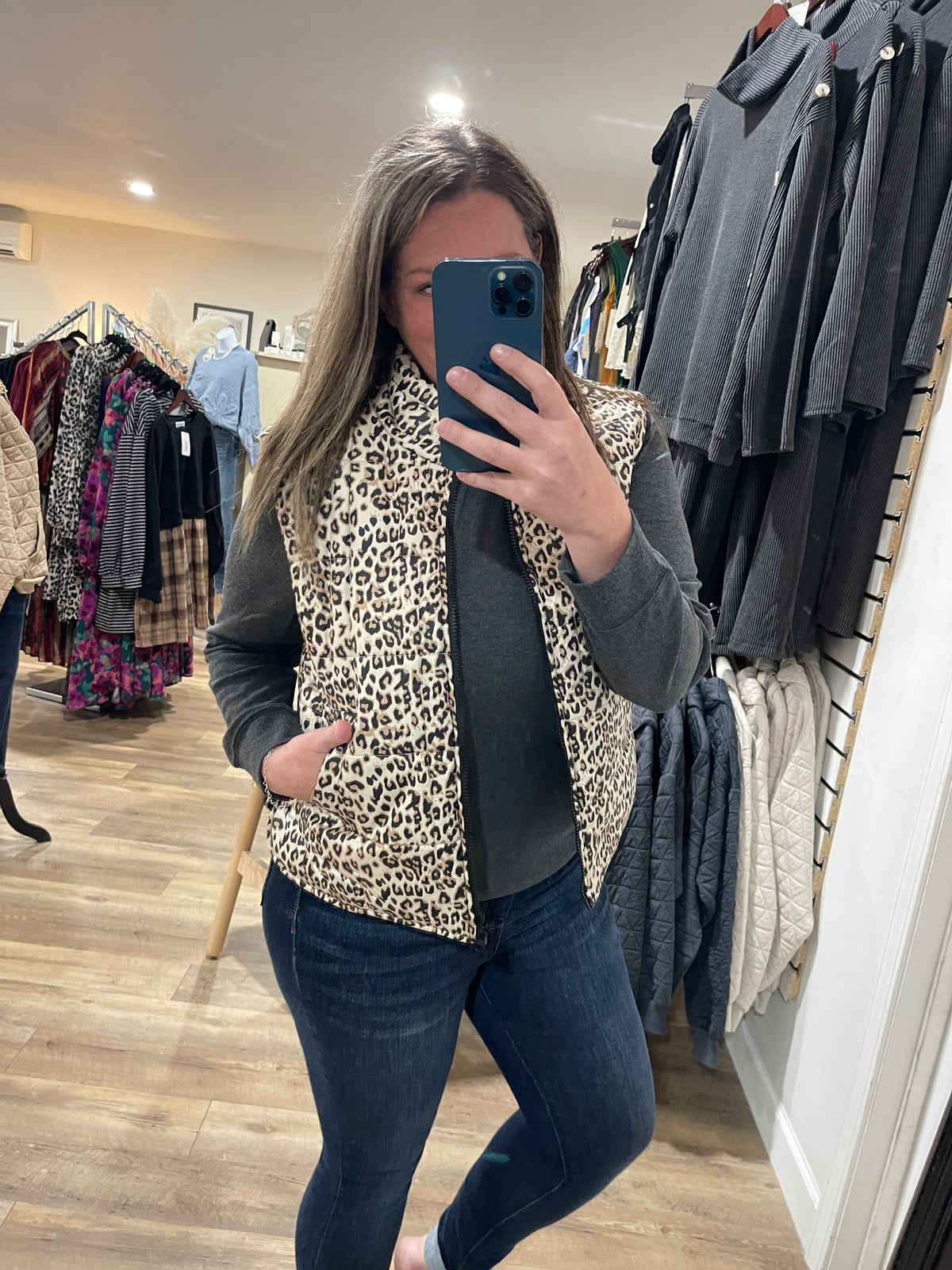 LEOPARD ZIP UP PUFFER VEST