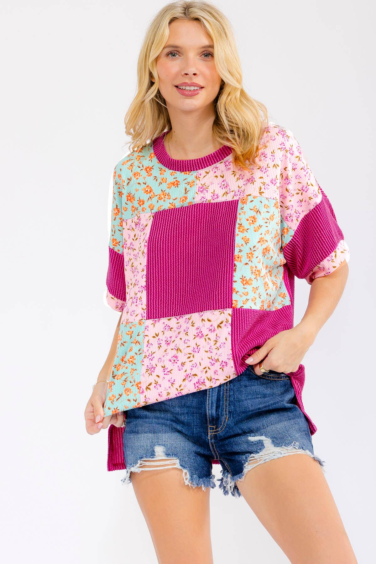 MAGENTA FLORAL PATCHWORK KNIT TOP